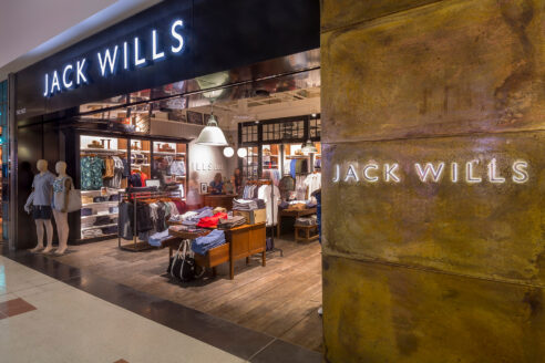 jack wills at gatwick 006