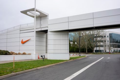 Nike-Oregon-HQ-492x328.jpg